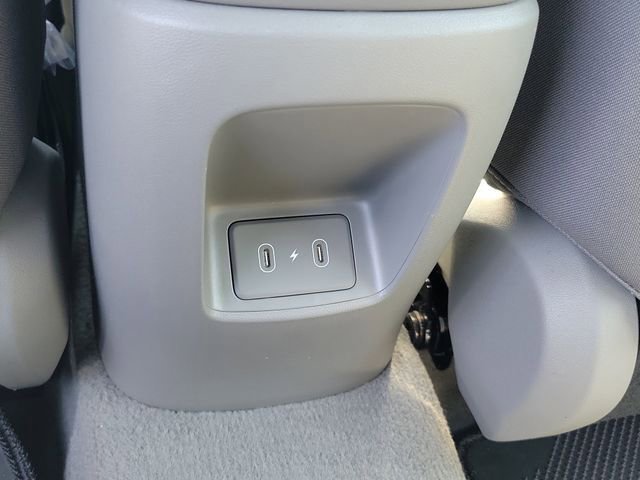 New 2026 Hyundai Elantra Sport FWD image 18