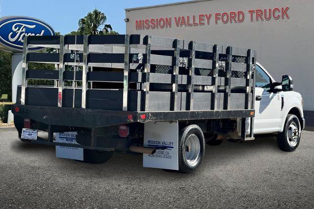 Certified 2021 Ford F350 XLT RWD image 4
