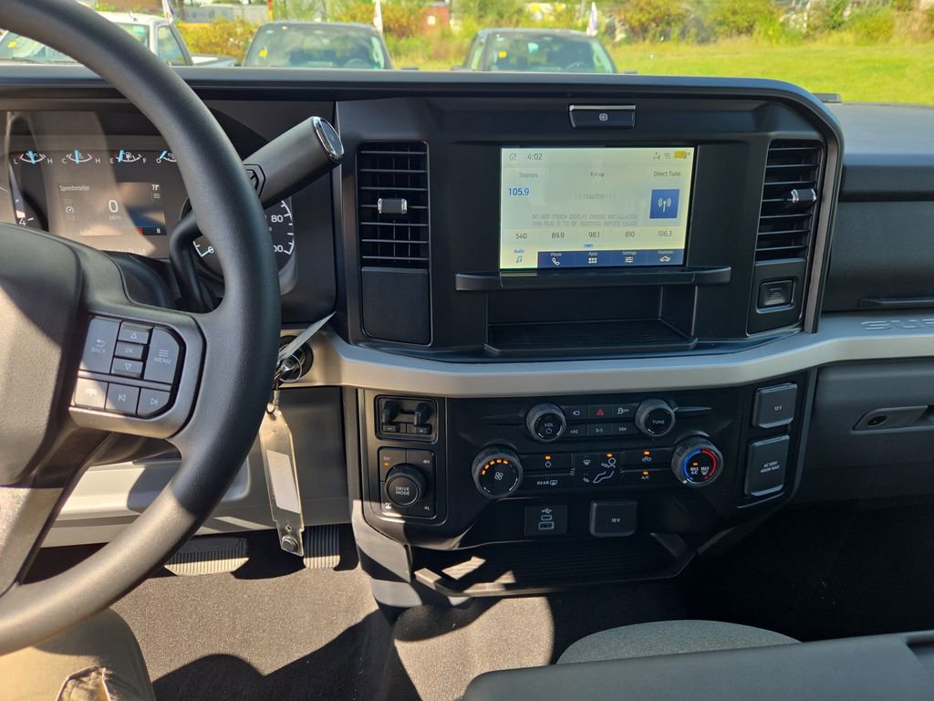New 2026 Ford F350 XLT image 19