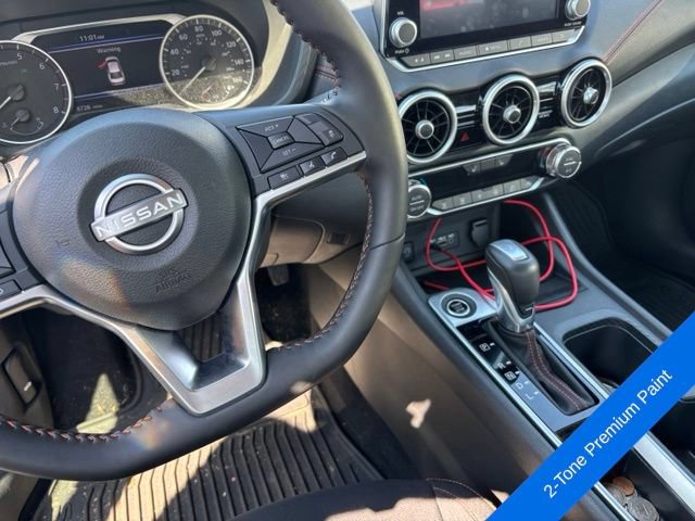 Used 2025 Nissan Sentra SR FWD image 9