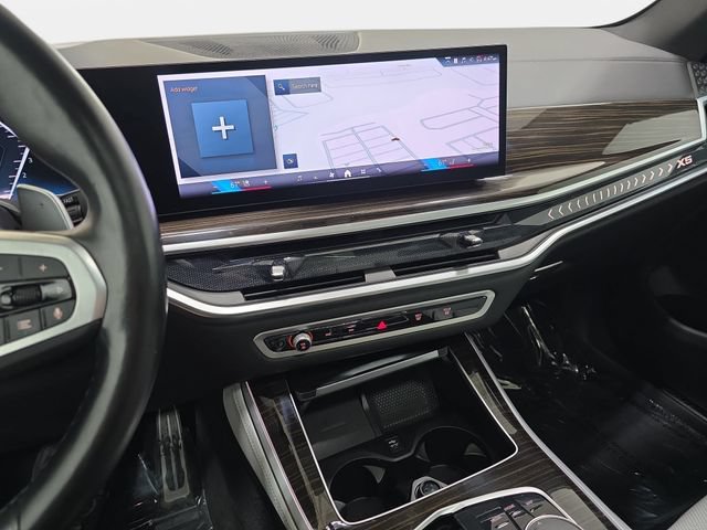 Used 2024 BMW X5 xDrive40i w/ M Sport Package AWD/4WD image 17