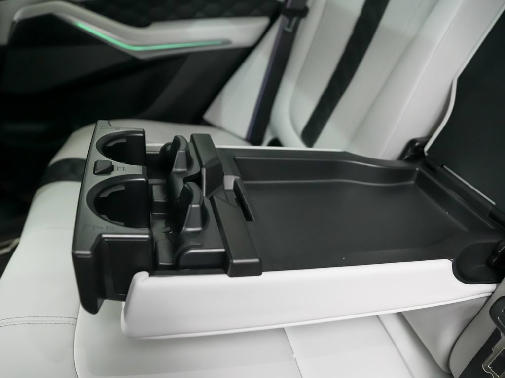 Used 2024 BMW X5 M Competition w/ Executive Package AWD/4WD image 19