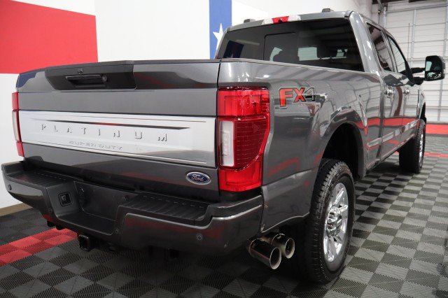 Used 2022 Ford F250 Platinum w/ FX4 Off-Road Package AWD/4WD image 19