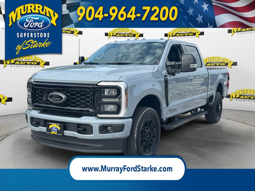 New 2026 Ford F350 Lariat w/ Black Appearance Package