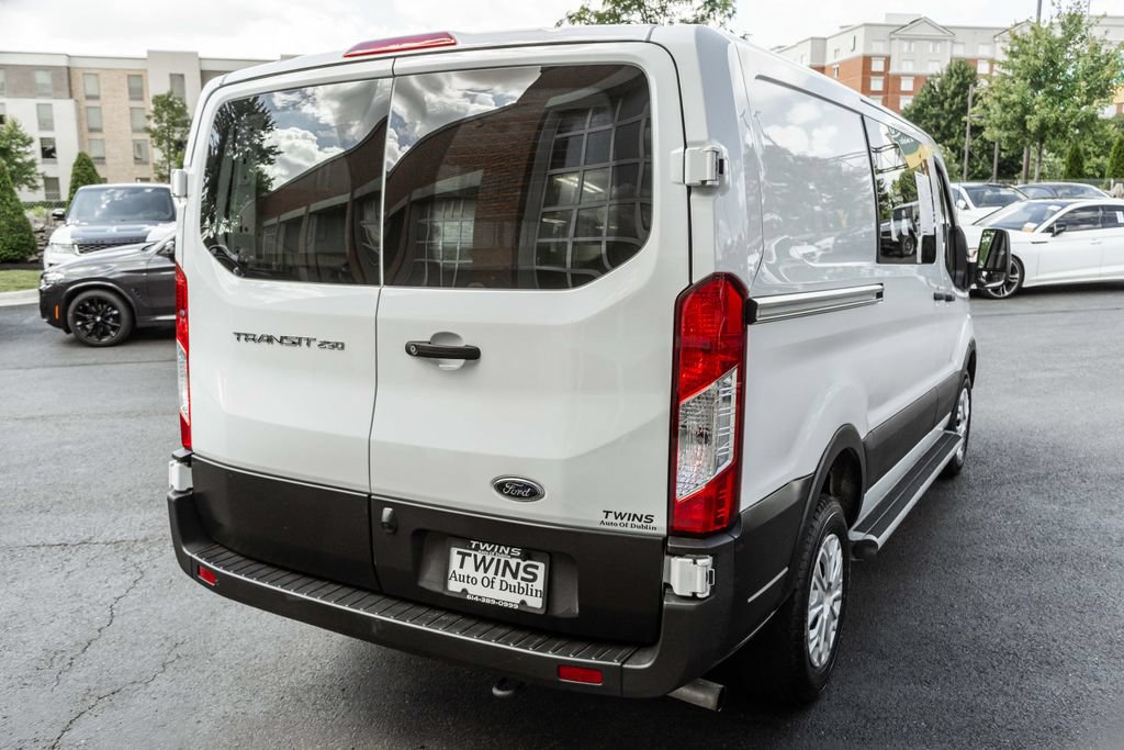 Used 2024 Ford Transit 250 Low Roof w/ Exterior Upgrade Package RWD image 28