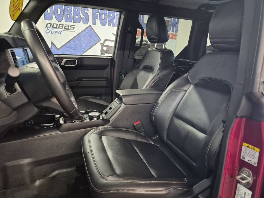 Used 2025 Ford Bronco Badlands w/ Sasquatch Package AWD/4WD image 10