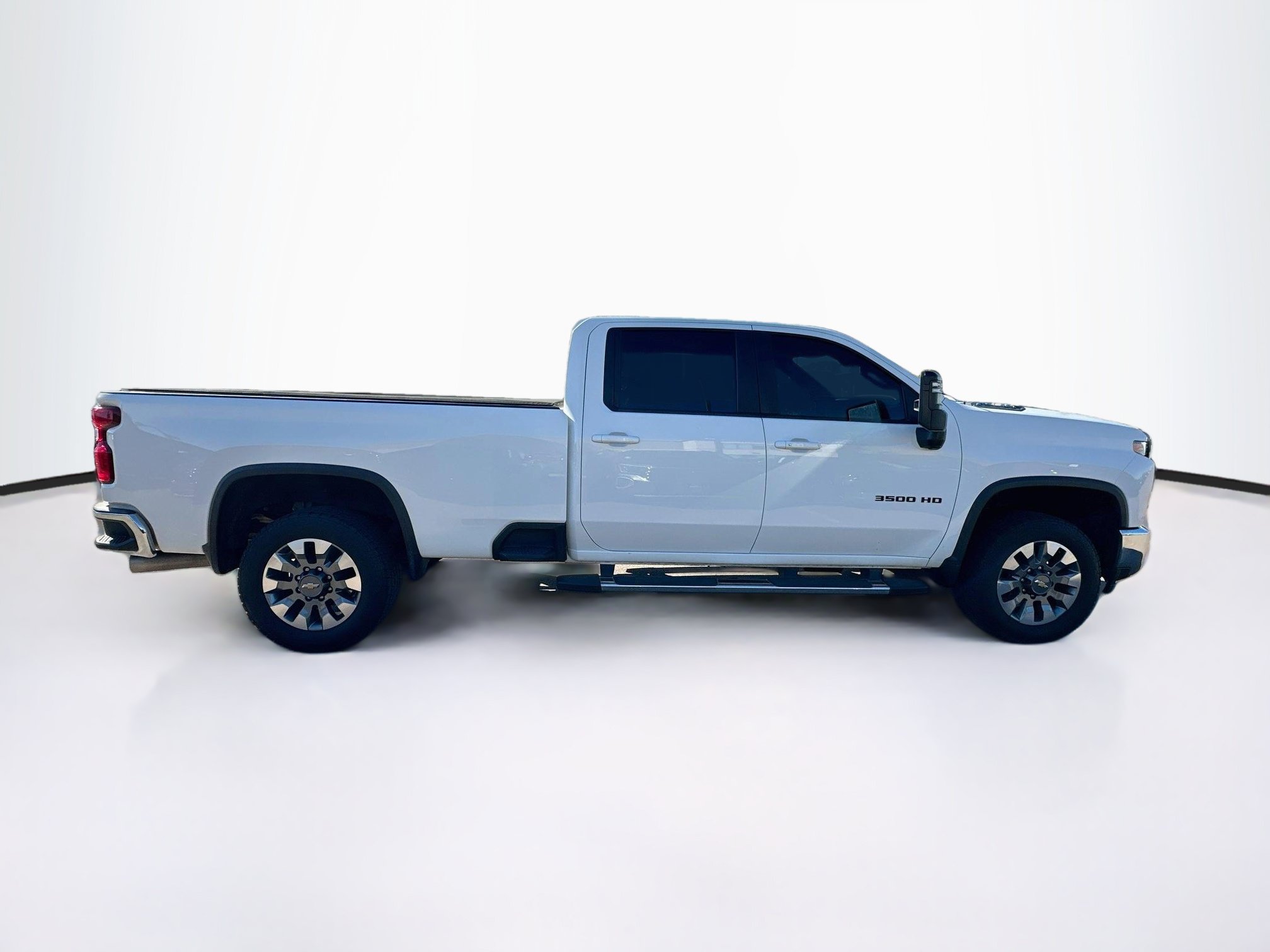 Used 2022 Chevrolet Silverado 3500 LT w/ All Star Edition AWD/4WD image 10