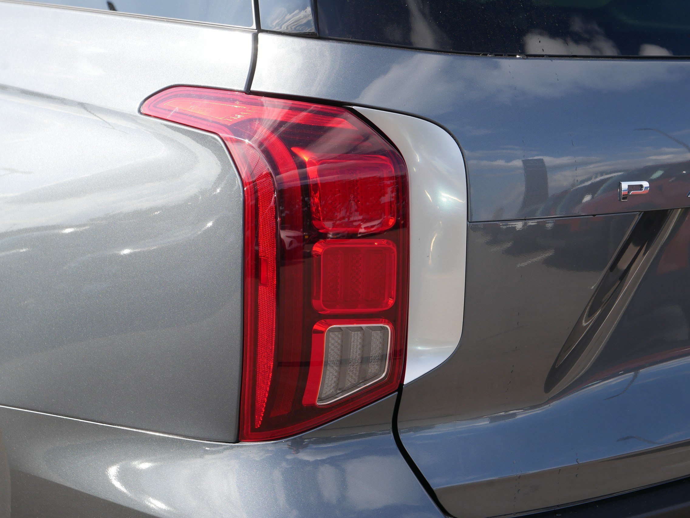 Certified 2024 Hyundai Palisade Limited AWD/4WD image 17