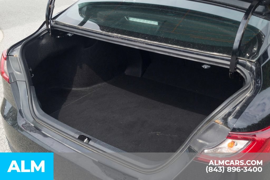 Used 2025 Toyota Camry LE FWD image 8
