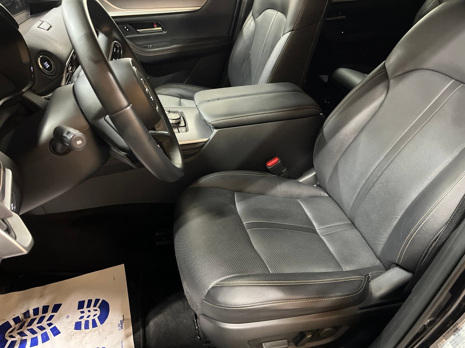 Certified 2024 MAZDA CX-90 3.3 Turbo w/ Premium Package AWD/4WD image 13