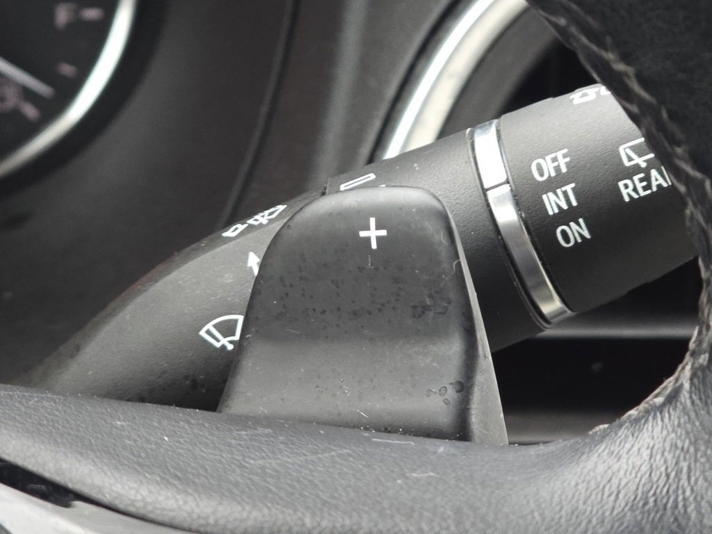 Used 2022 Buick Enclave Premium w/ Experience Buick Package image 17