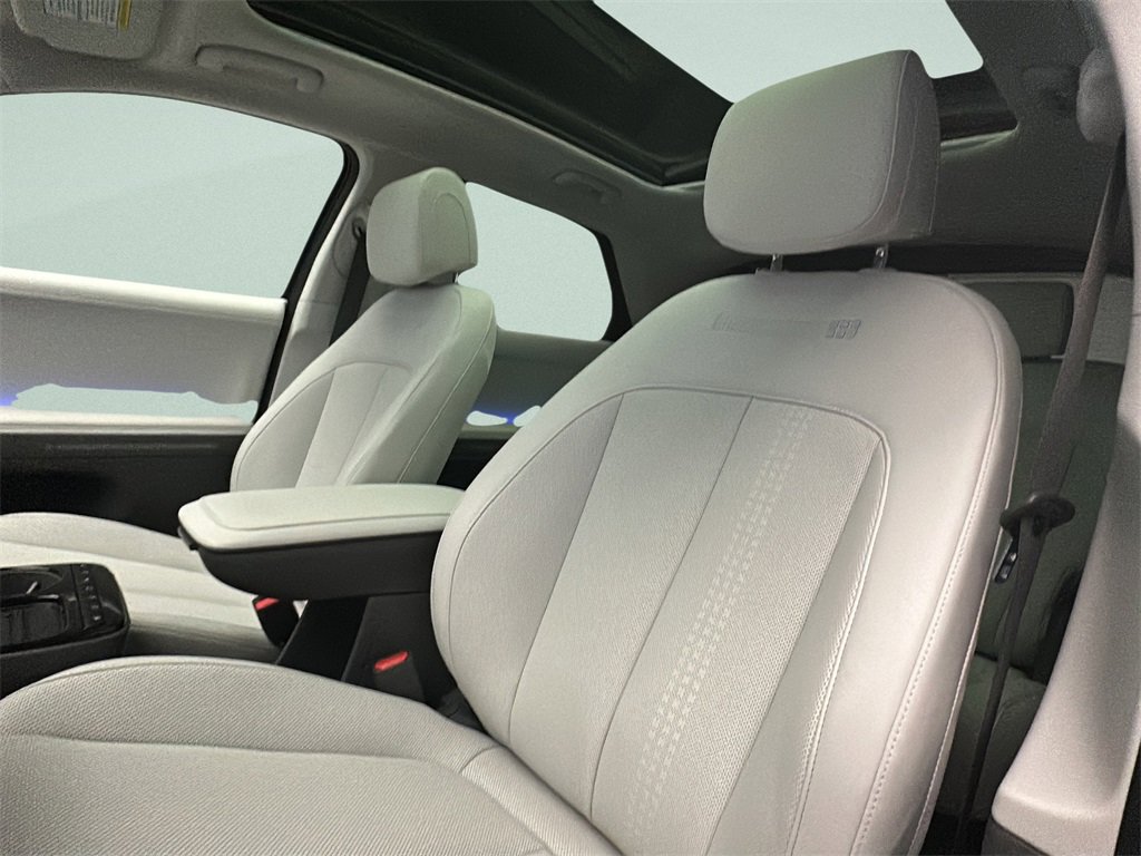 New 2026 Hyundai Ioniq 5 Limited image 9