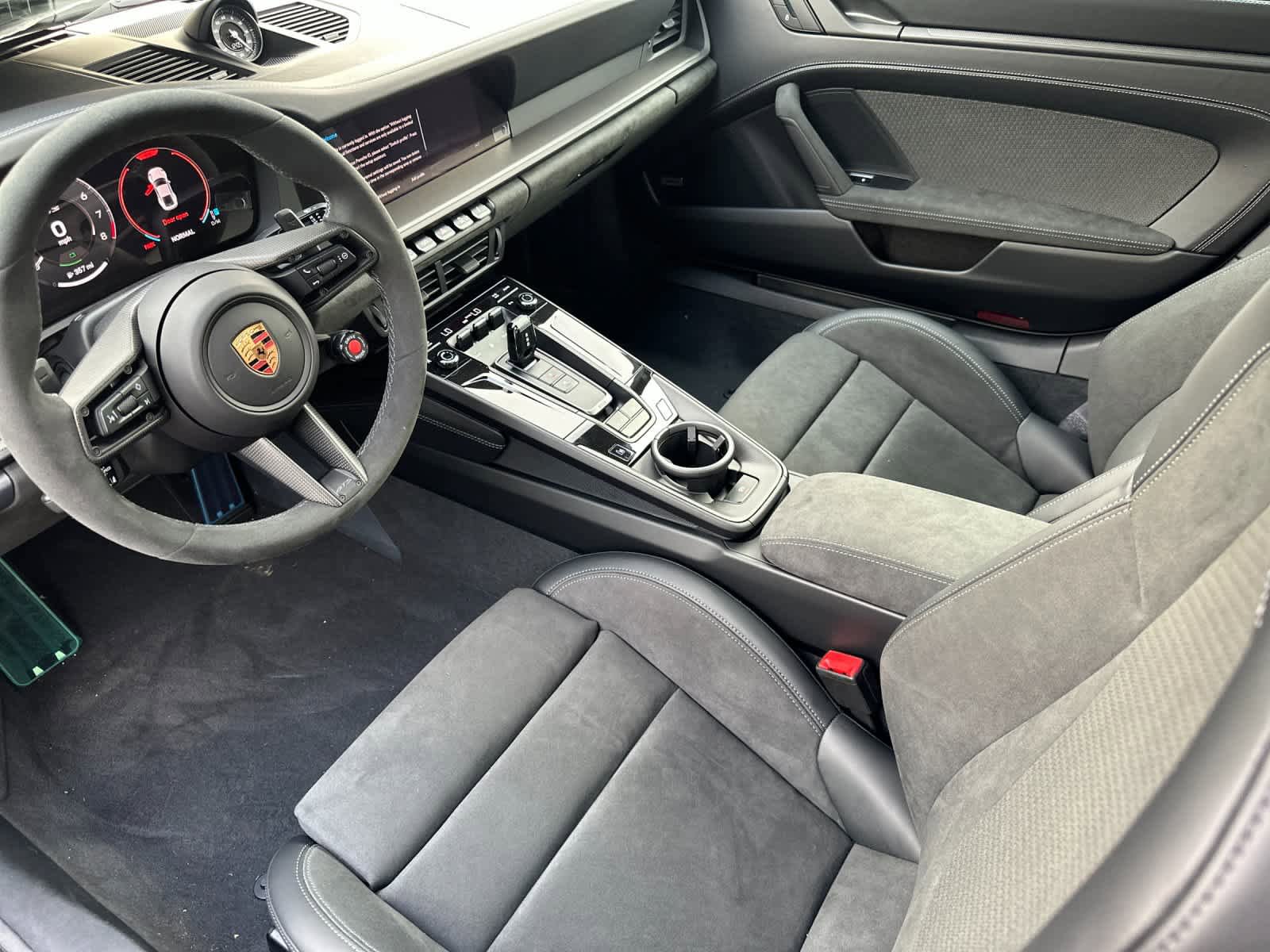 New 2026 Porsche 911 Carrera GTS RWD image 4