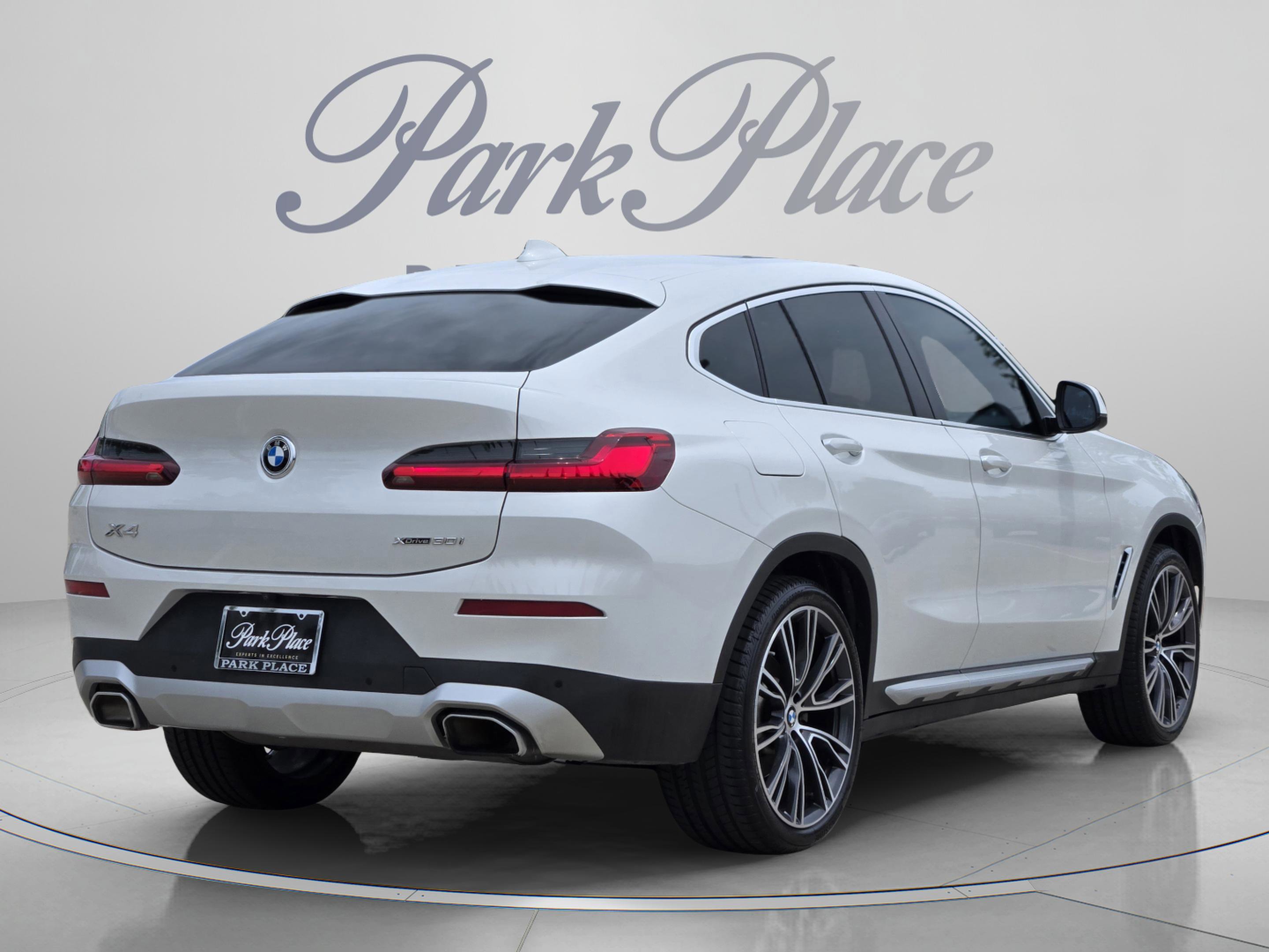 Used 2022 BMW X4 xDrive30i w/ Premium Package 2 AWD/4WD image 5