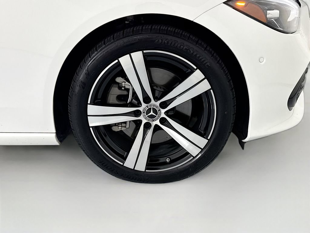Certified 2025 Mercedes-Benz C 300 Sedan image 32