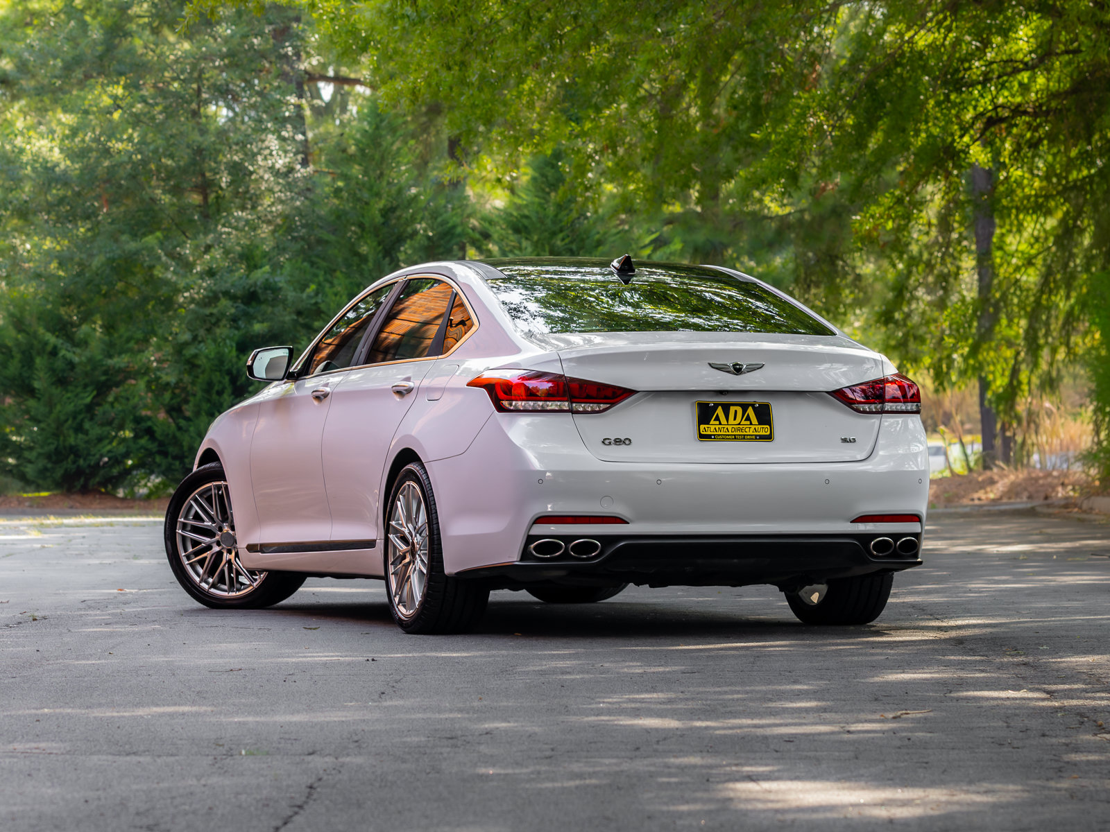 Used 2017 Genesis G80 5.0 Ultimate RWD image 3