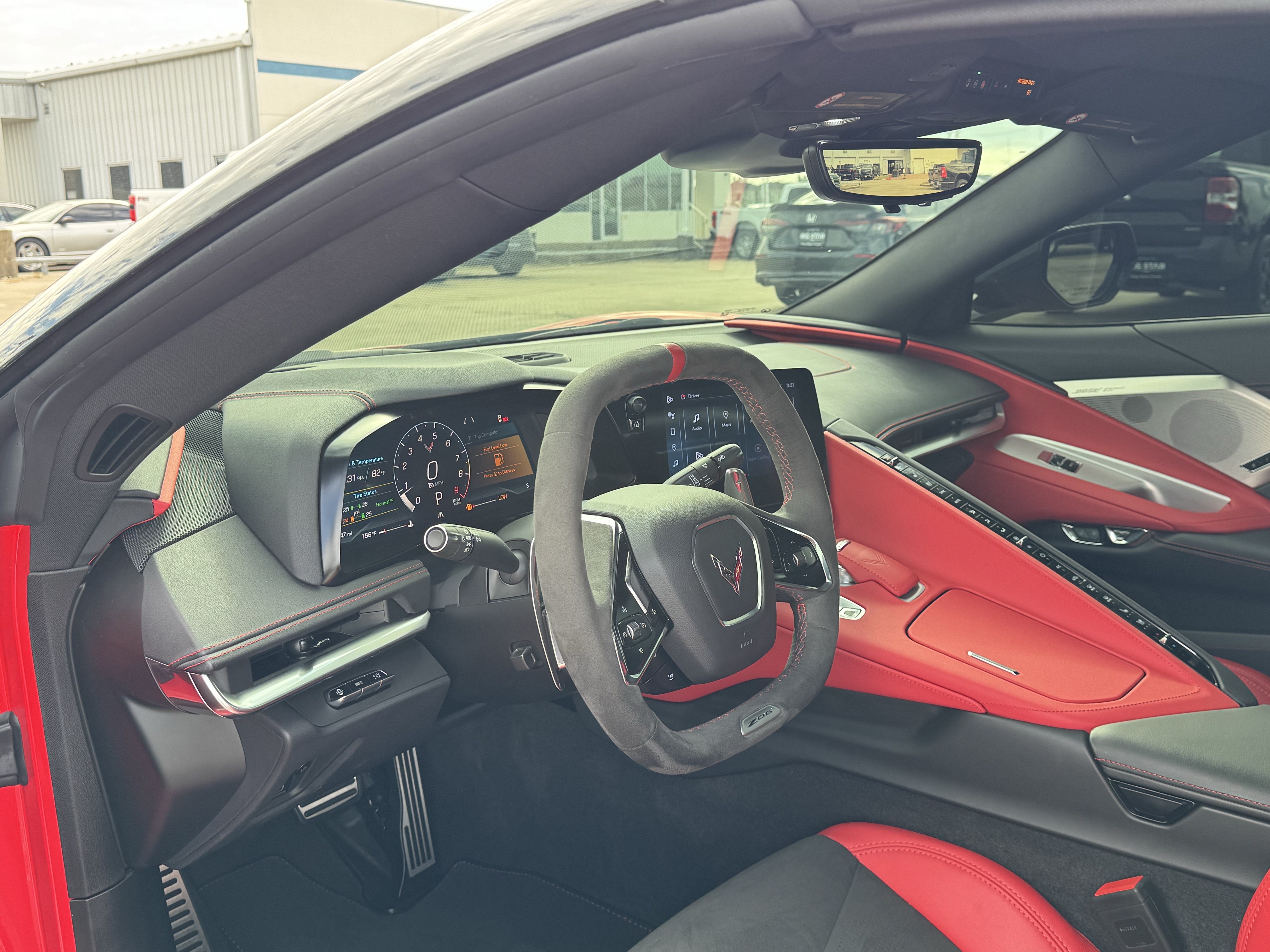 Used 2024 Chevrolet Corvette Z06 RWD image 17