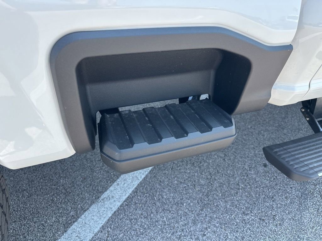 New 2026 Ford F350 Platinum image 49