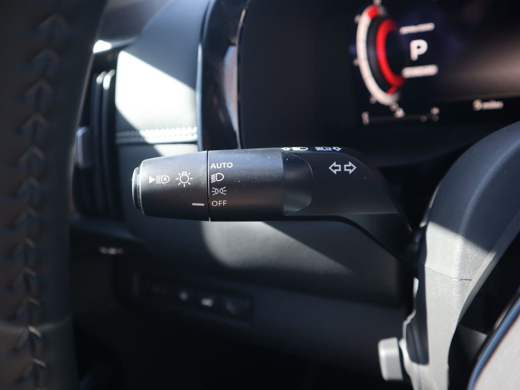 New 2026 Nissan Pathfinder Platinum w/ Cargo Package image 24