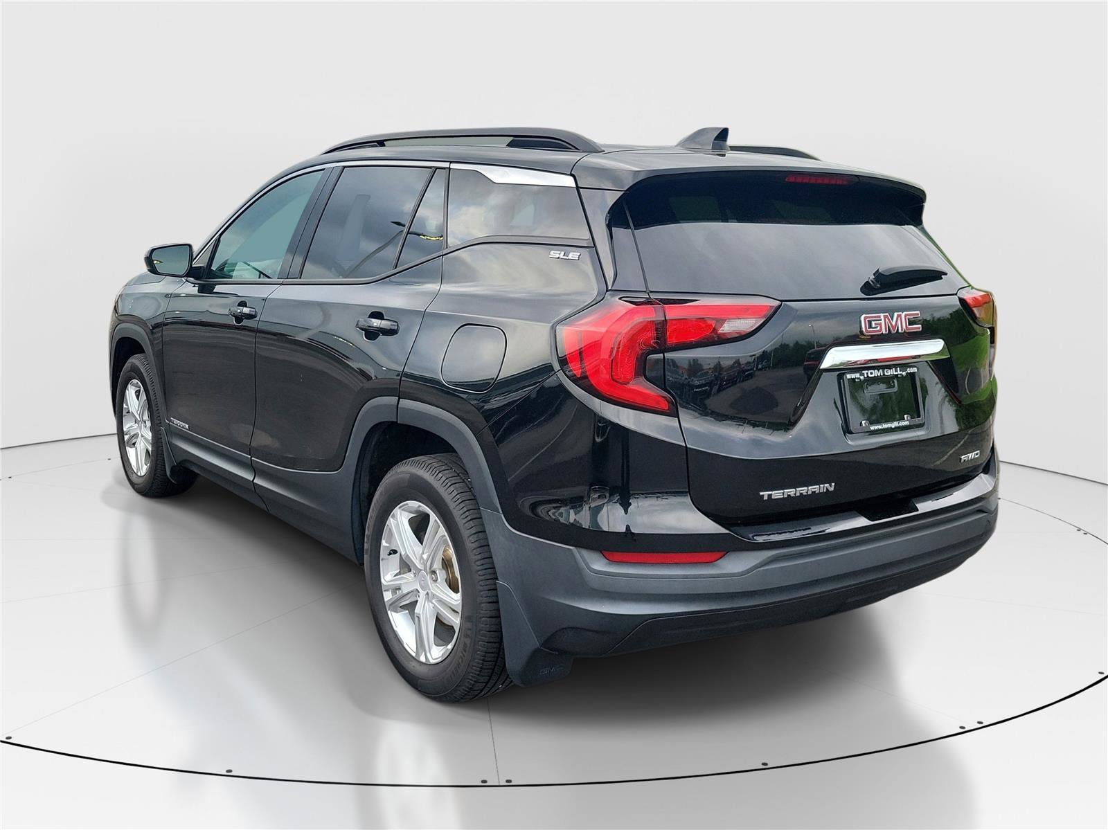 Used 2018 GMC Terrain SLE w/ Infotainment Package I image 3