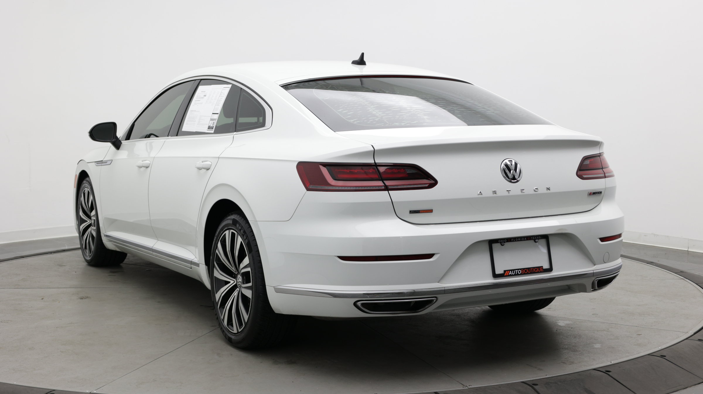 Used 2019 Volkswagen Arteon SE AWD/4WD image 5