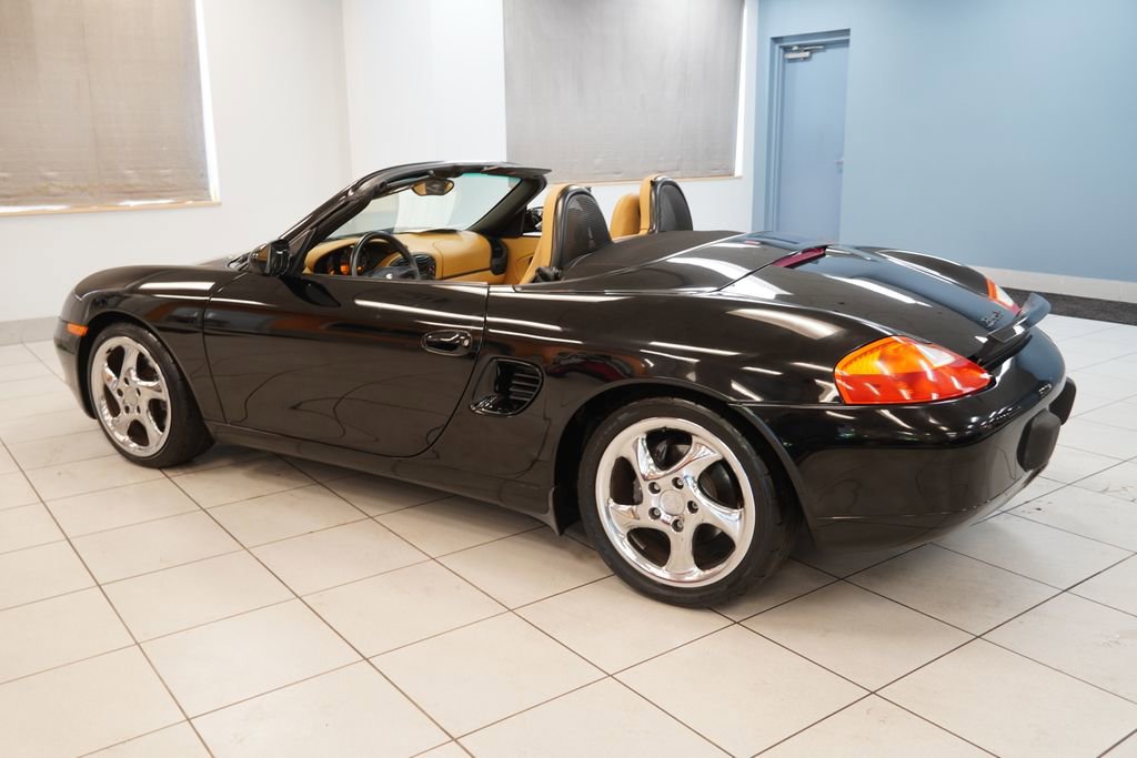 Used 2001 Porsche Boxster RWD image 7