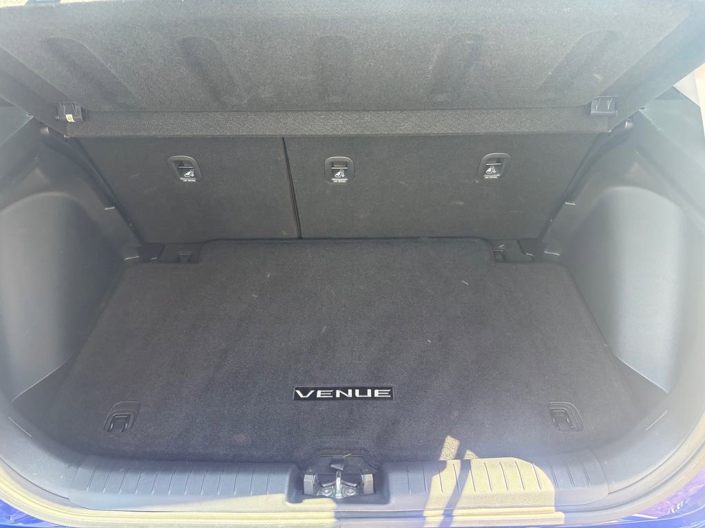 Used 2023 Hyundai Venue SEL w/ Cargo Package FWD image 15