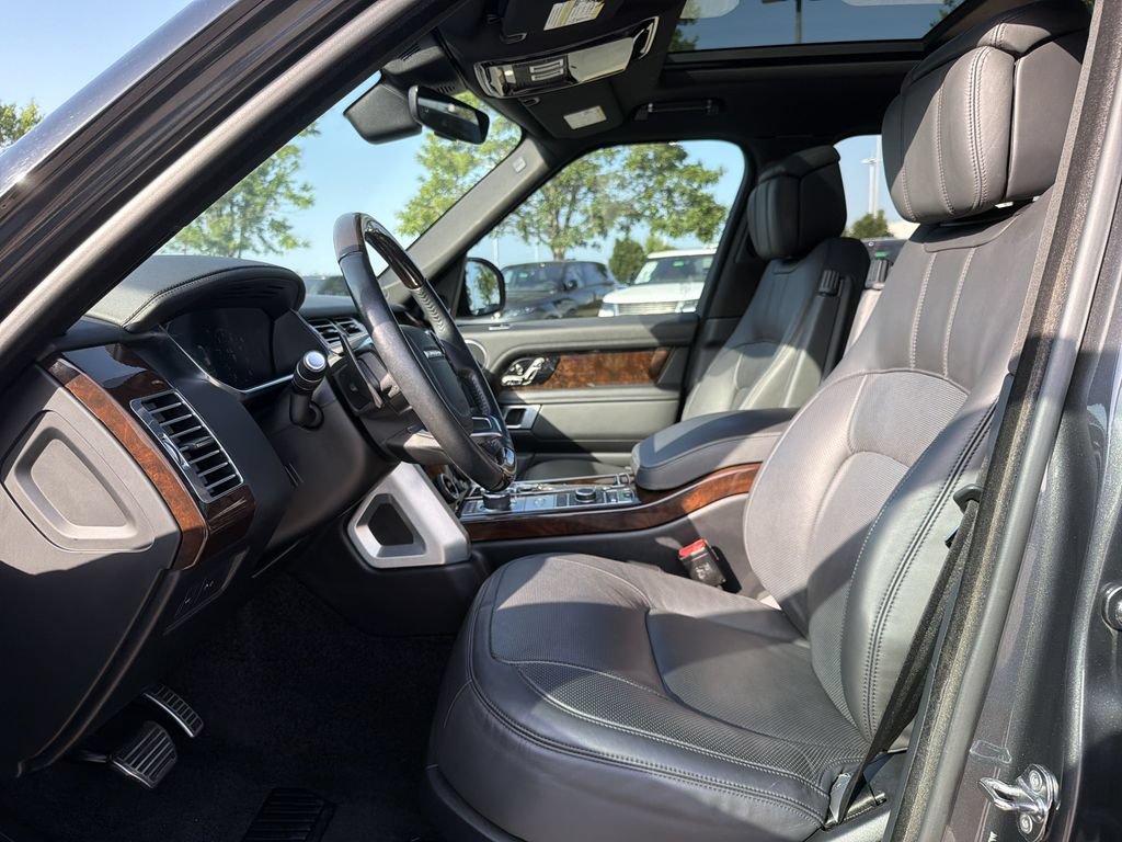 Used 2021 Land Rover Range Rover Westminster Edition AWD/4WD image 3