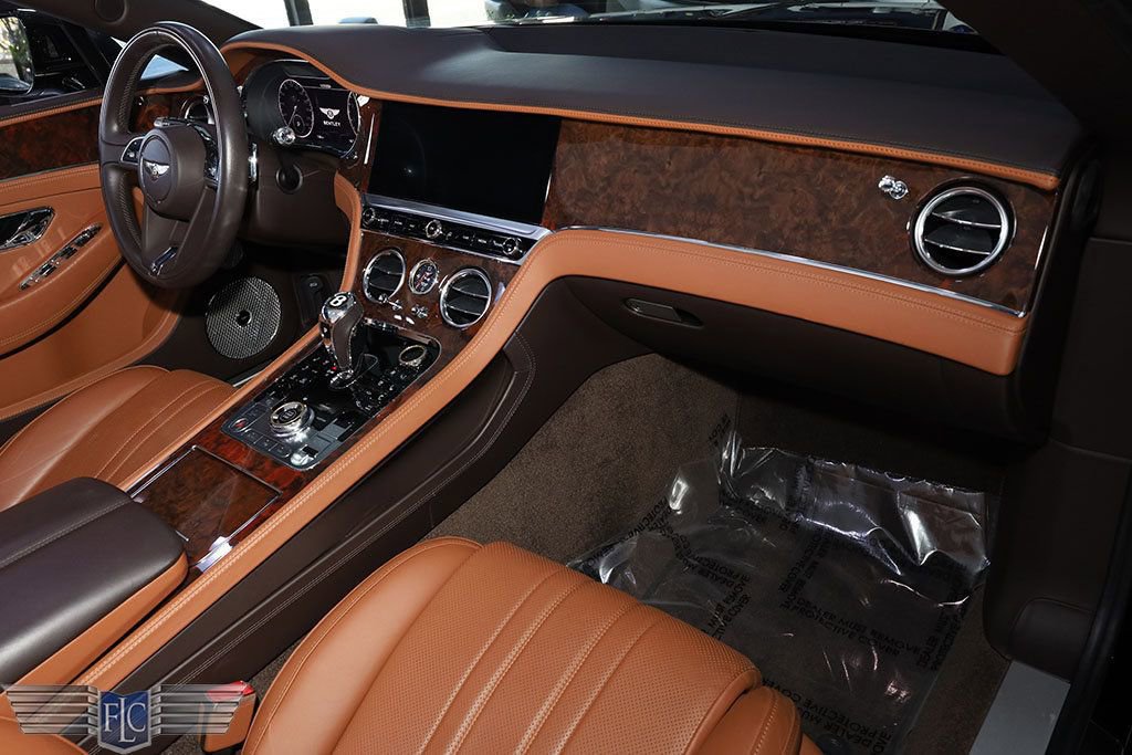 Used 2020 Bentley Continental GT image 22