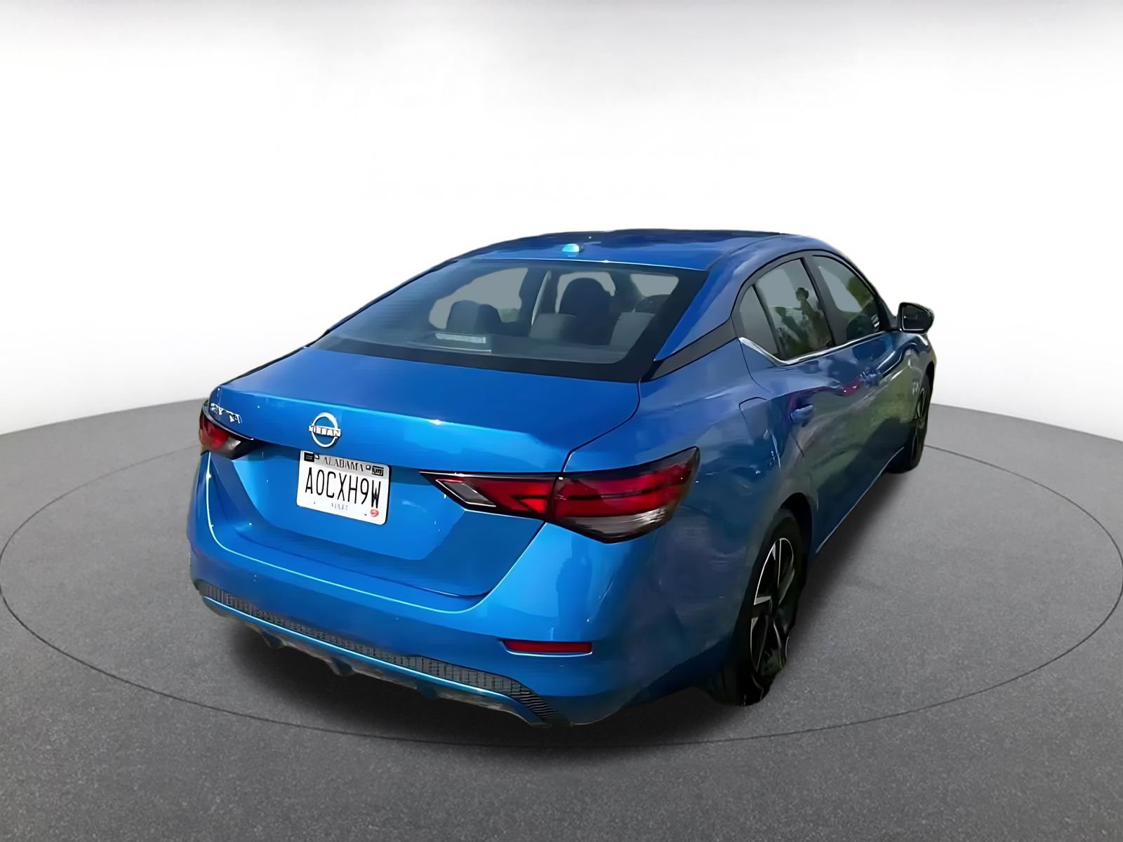 Used 2025 Nissan Sentra SV FWD image 14
