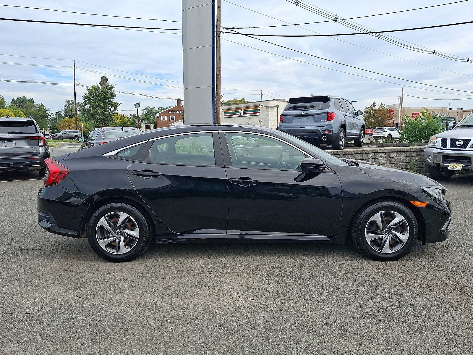 Used 2020 Honda Civic LX image 8