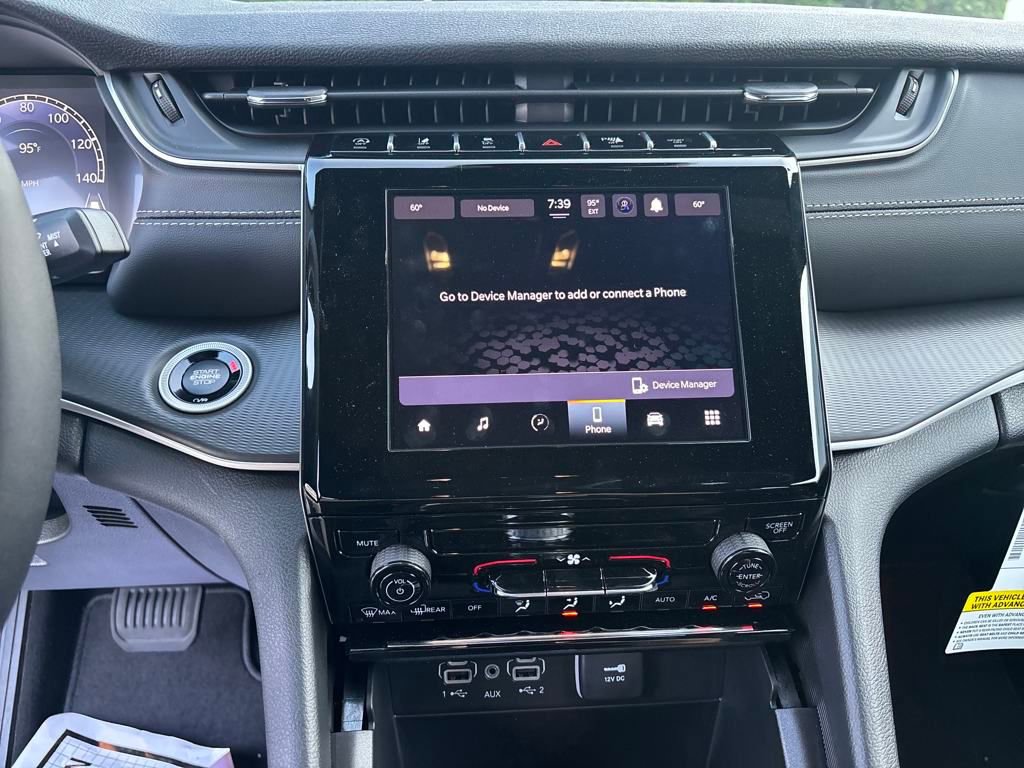 New 2024 Jeep Grand Cherokee Limited 4xe w/ Luxury Tech Group II image 17