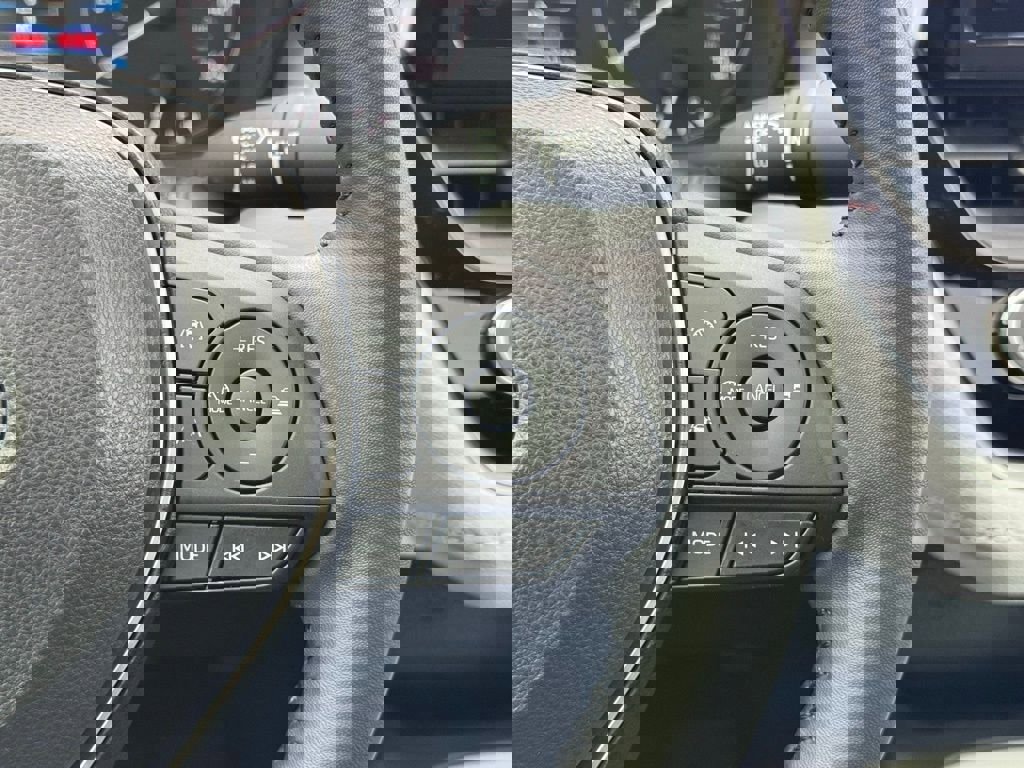 Used 2023 Toyota Corolla SE w/ SE Premium Package image 29