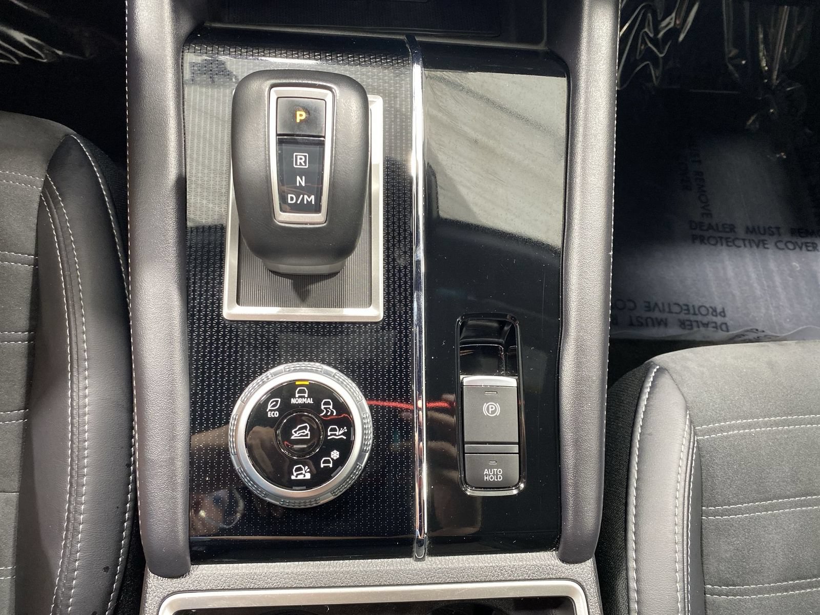 Used 2024 Mitsubishi Outlander SE Black Edition AWD/4WD image 20