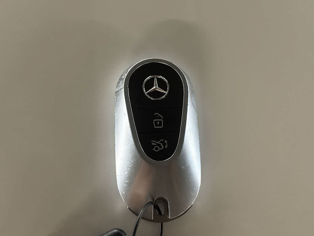 Used 2025 Mercedes-Benz C 300 Sedan image 27