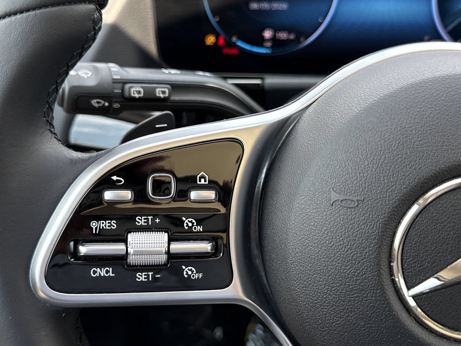 Certified 2023 Mercedes-Benz GLA 250 image 22