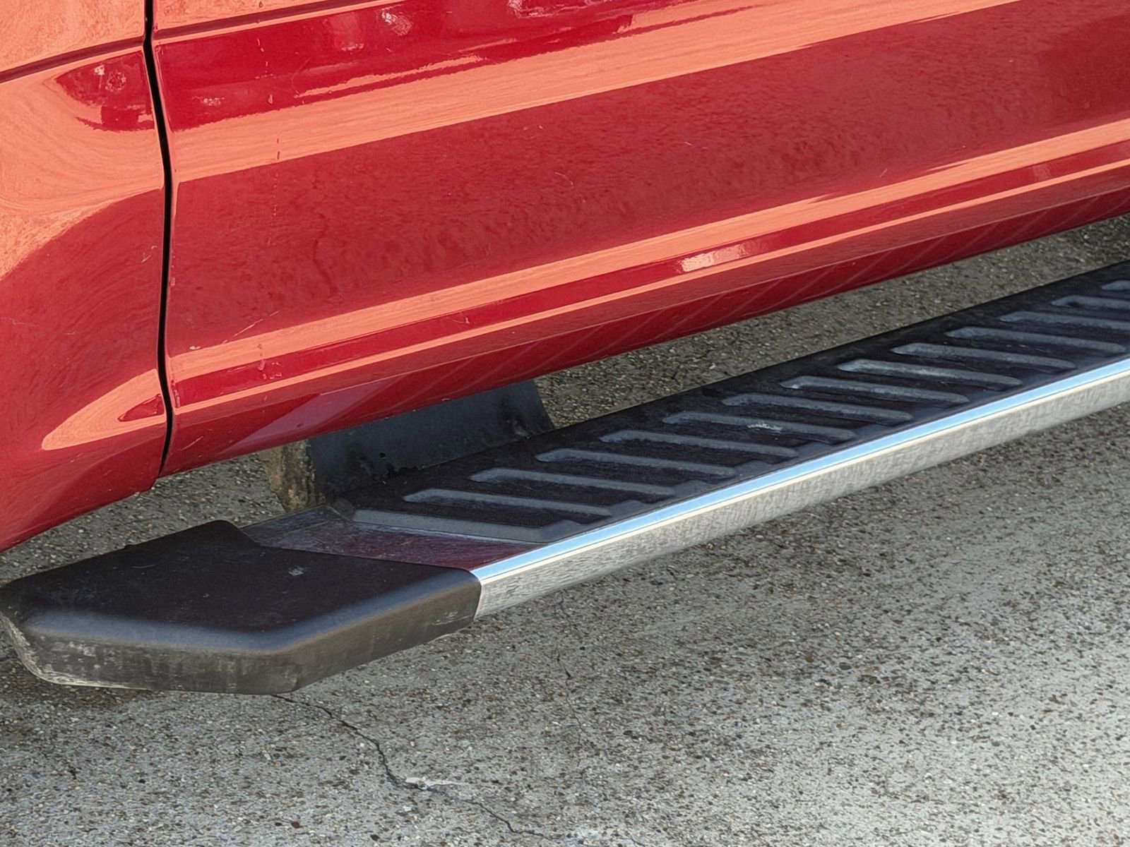 Certified 2019 Ford F150 XLT w/ Equipment Group 302A Luxury image 7