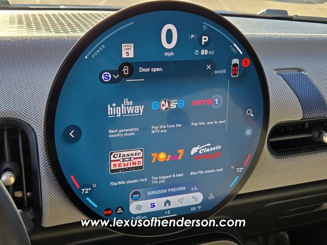 Used 2025 MINI Cooper 2-Door Hardtop FWD image 24