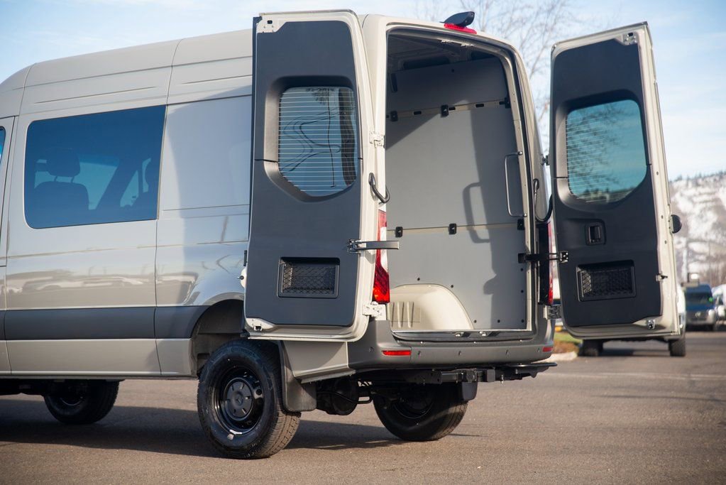 New 2025 Mercedes-Benz Sprinter 2500 image 17
