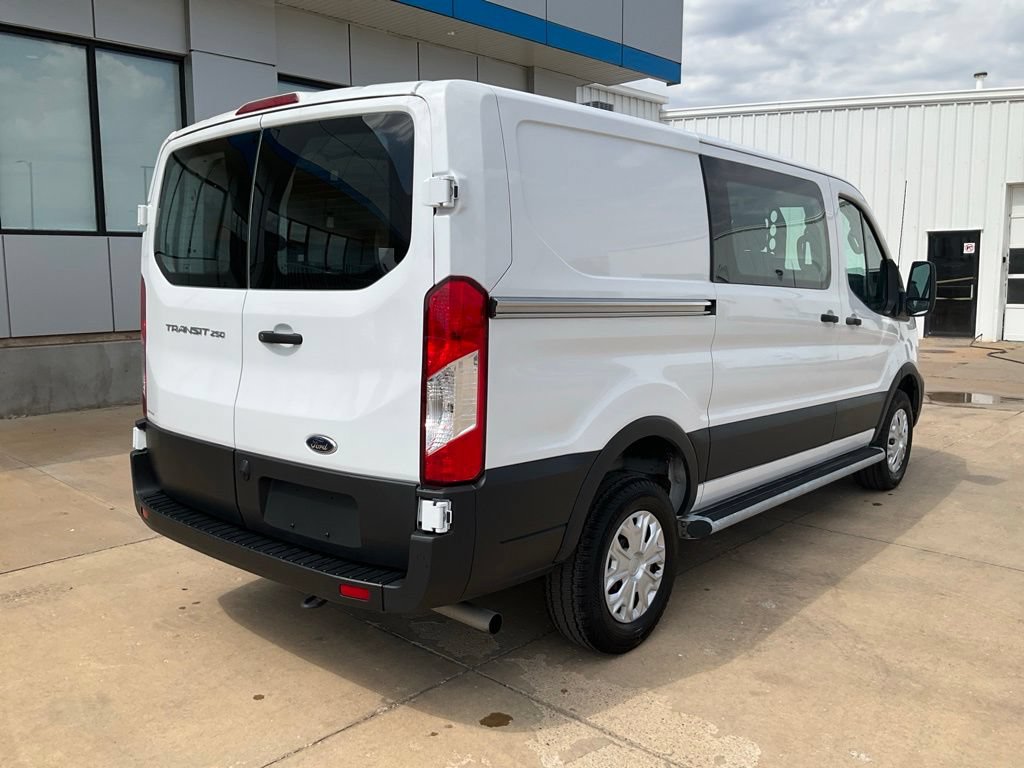 Used 2025 Ford Transit 250 Low Roof w/ Exterior Upgrade Package RWD image 30