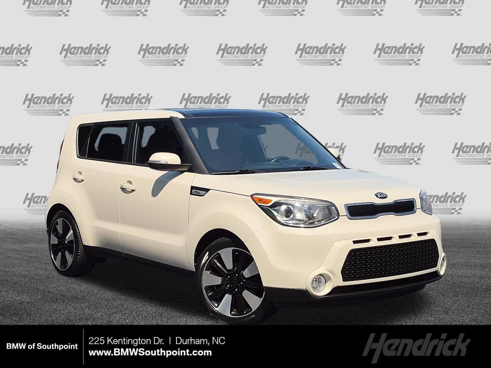 Used 2015 Kia Soul ! w/ Sun & Sound Package FWD image 1