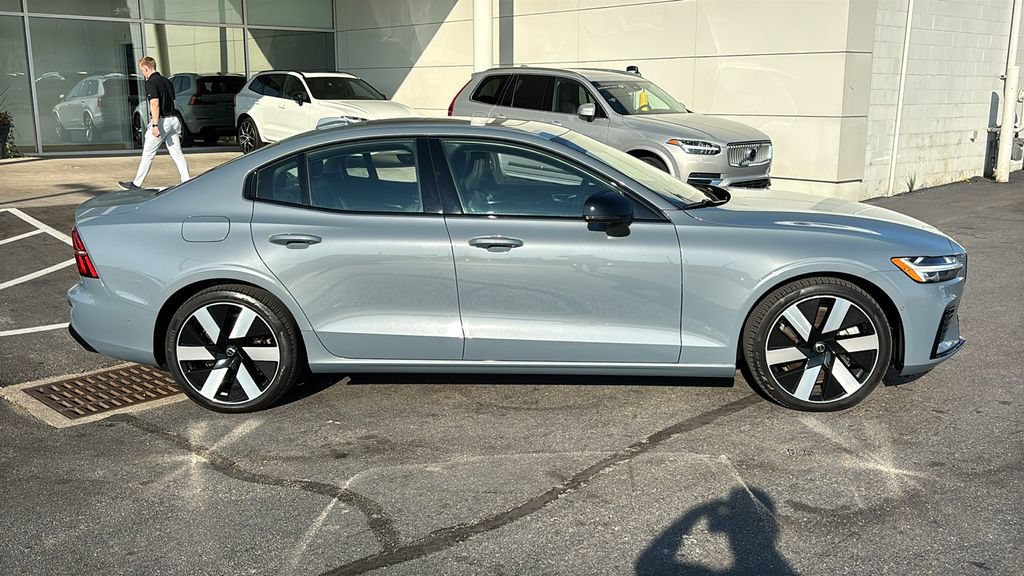Certified 2024 Volvo S60 T8 Plus w/ Climate Package AWD/4WD image 28