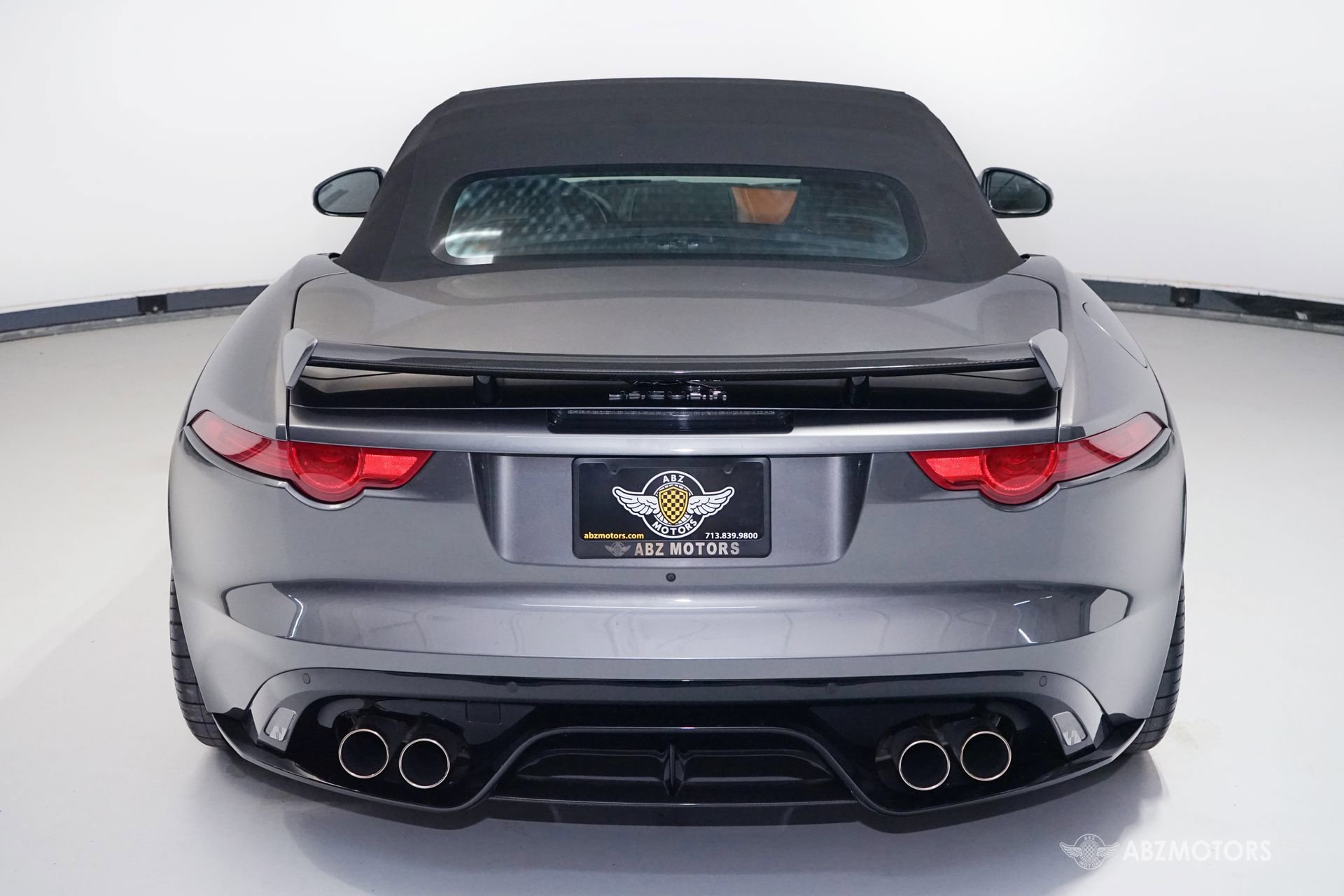 Used 2017 Jaguar F-TYPE SVR AWD/4WD image 8