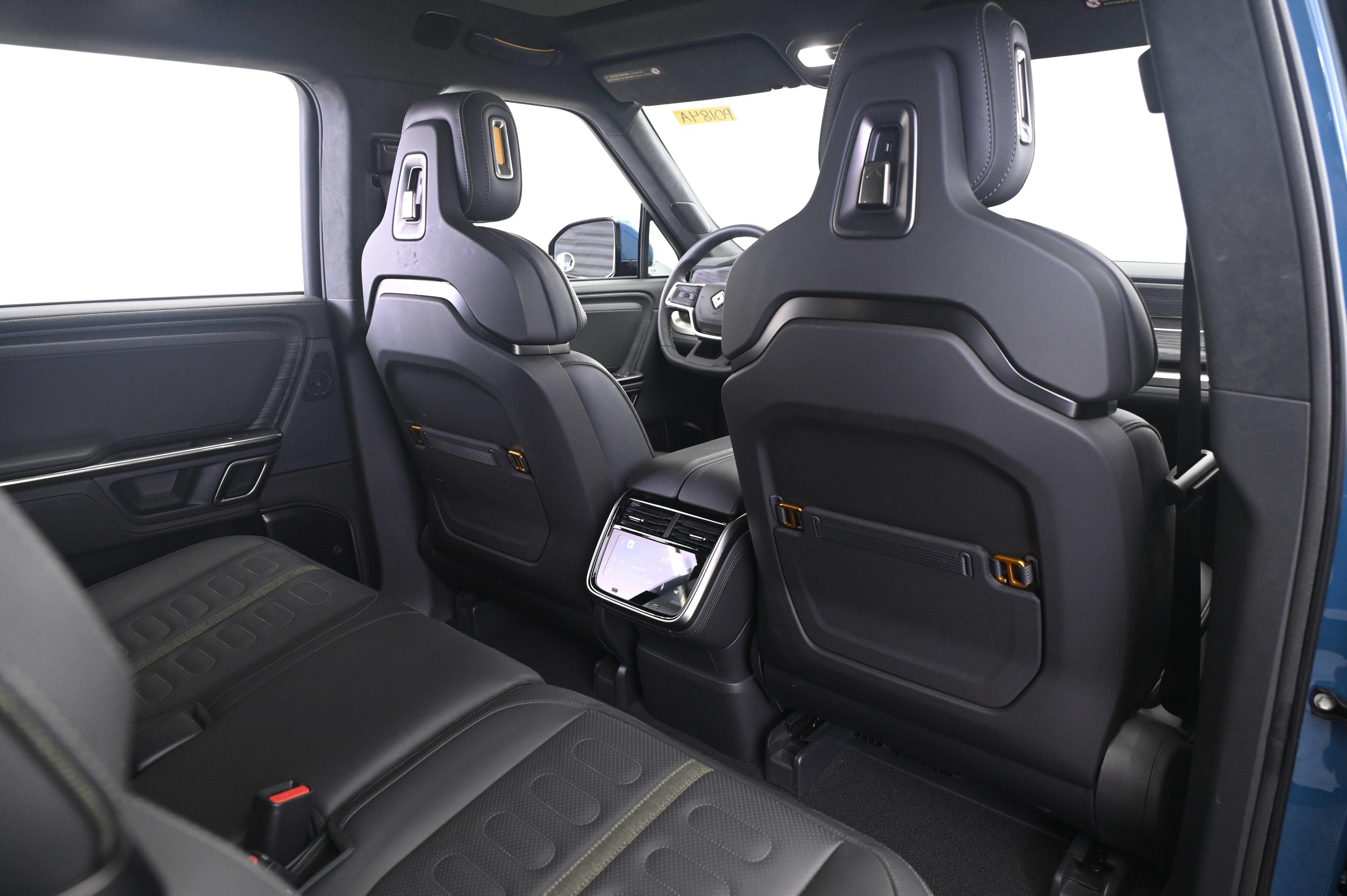 Used 2024 Rivian R1S Adventure Quad AWD/4WD image 17