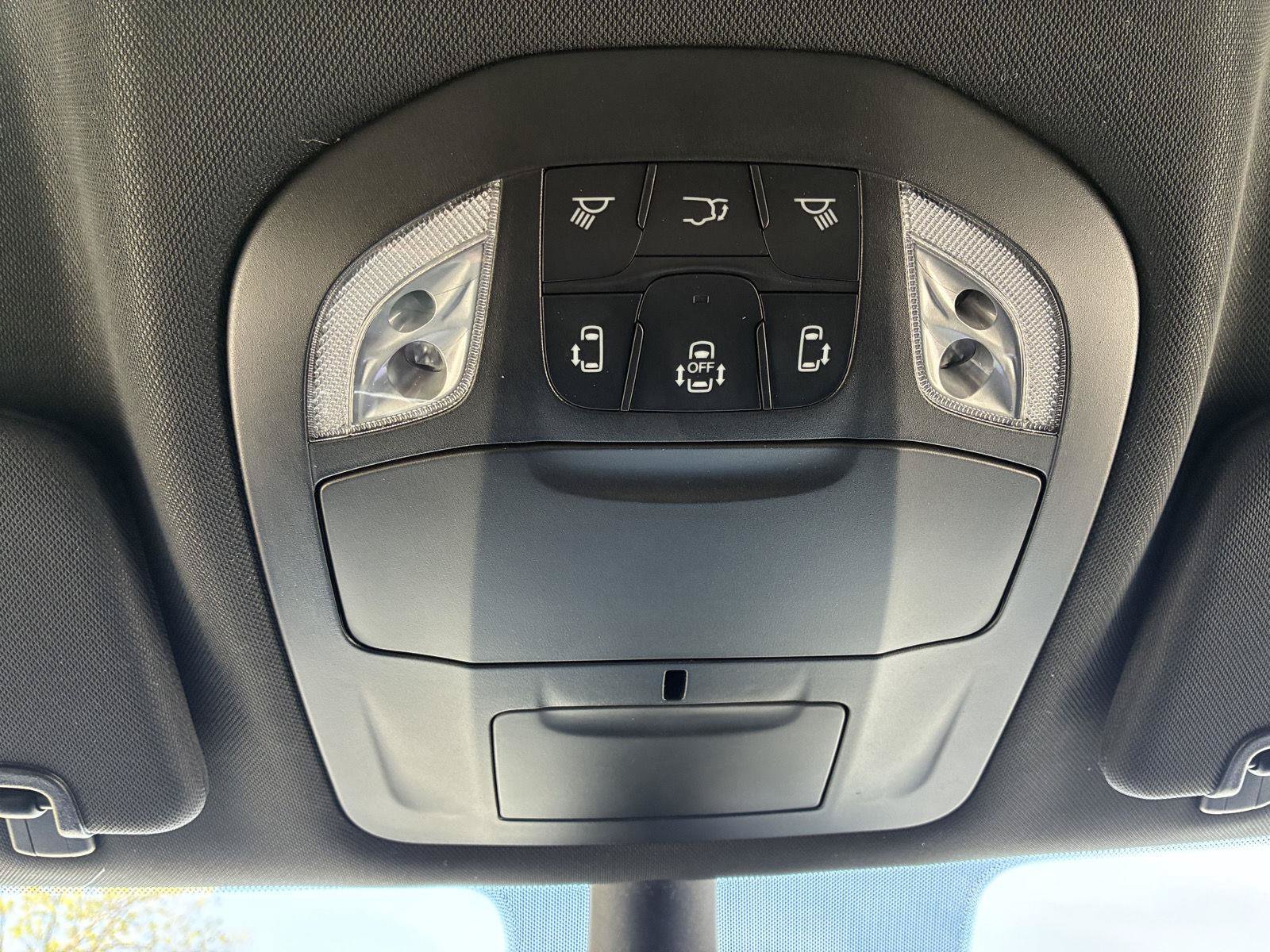 New 2027 Chrysler Pacifica Select AWD/4WD image 44