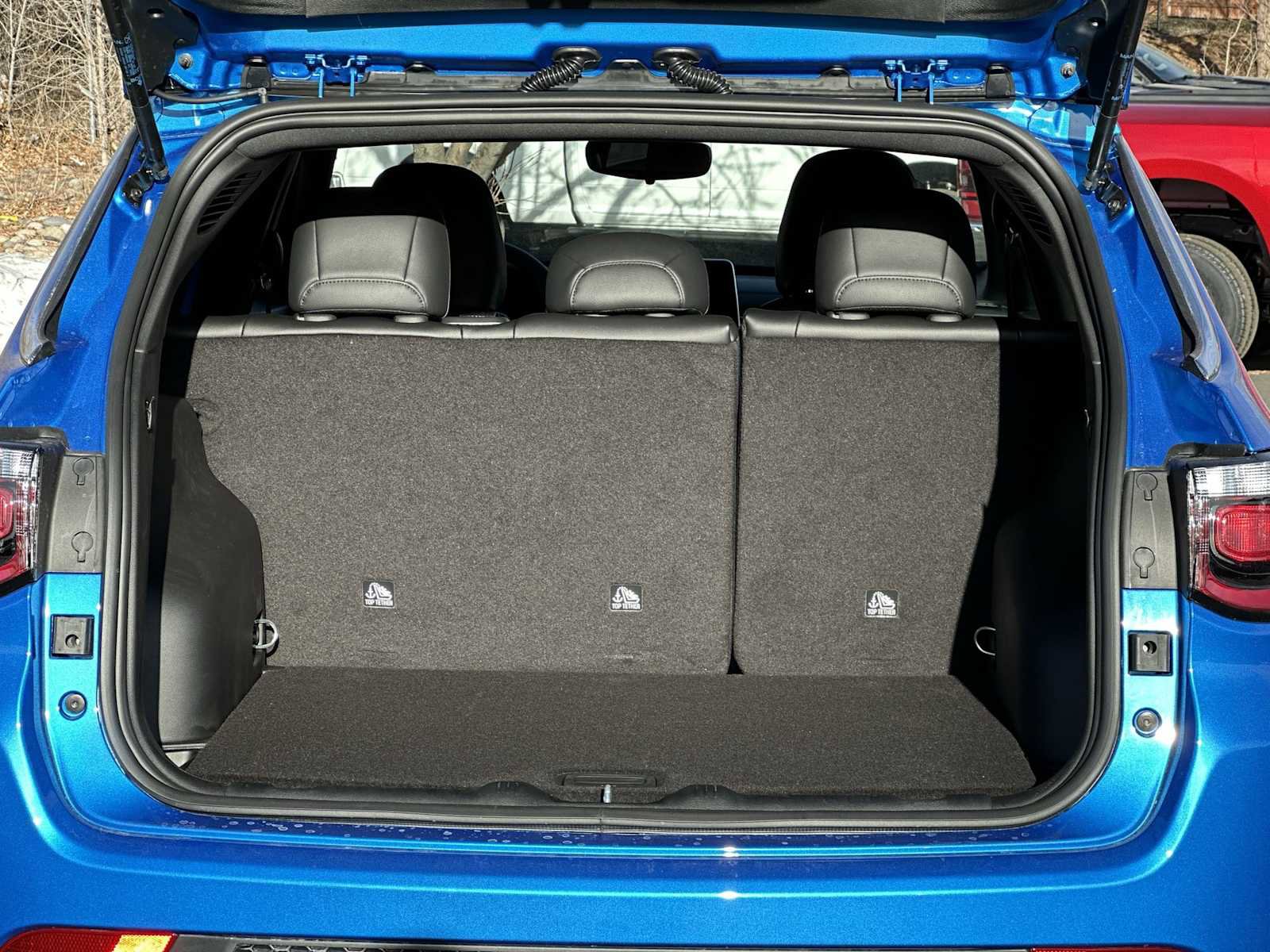 New 2026 Jeep Compass Latitude image 18