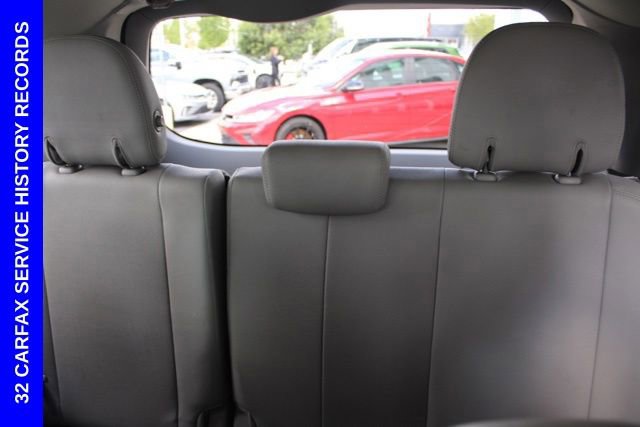 Used 2015 Toyota Sienna XLE FWD image 26