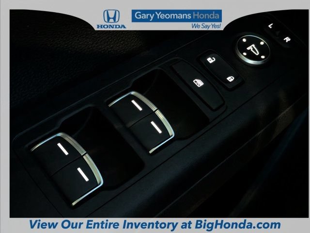 Certified 2025 Honda CR-V Sport Touring image 28