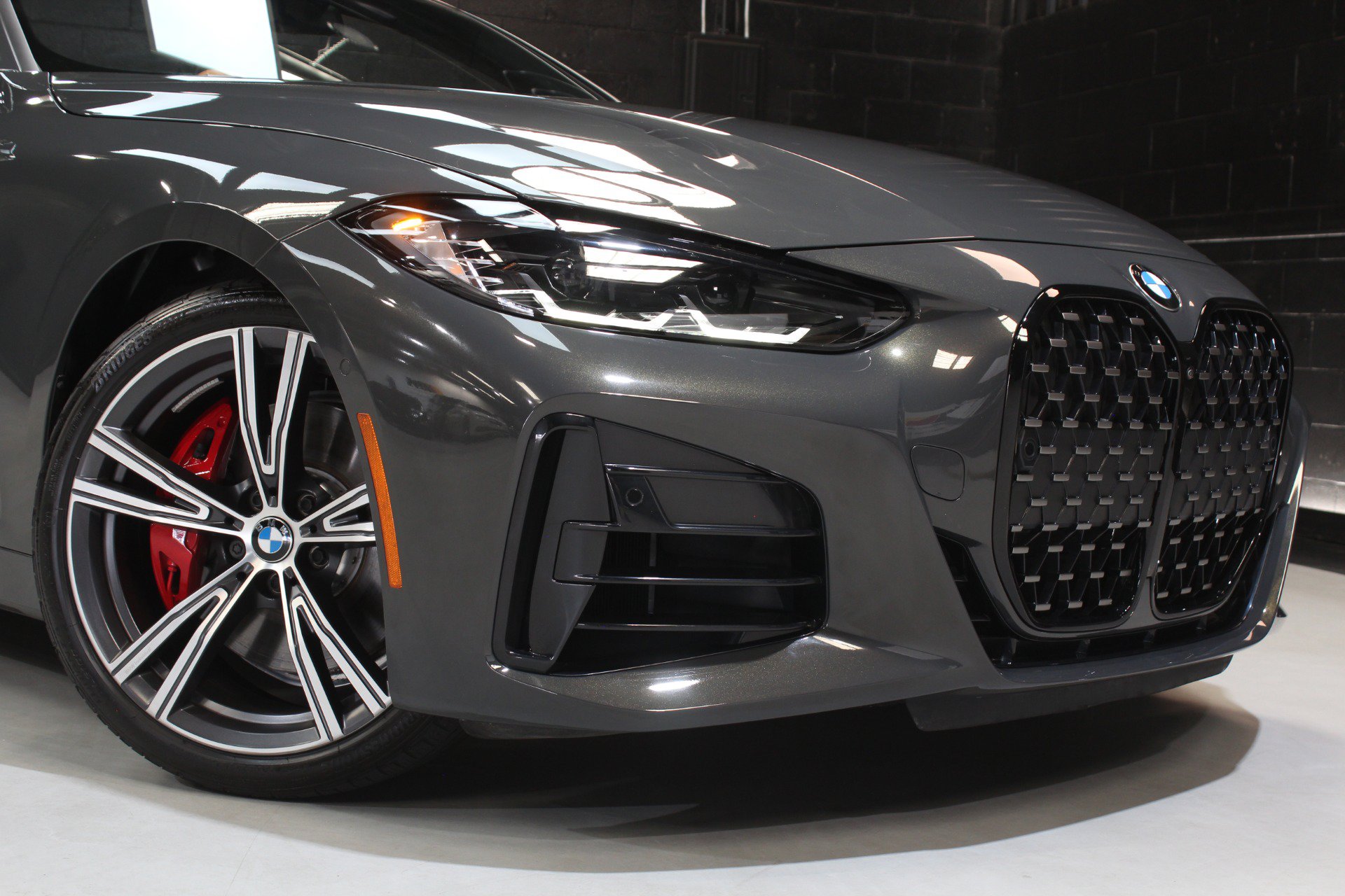 Used 2024 BMW M440i Convertible w/ Premium Package RWD image 15