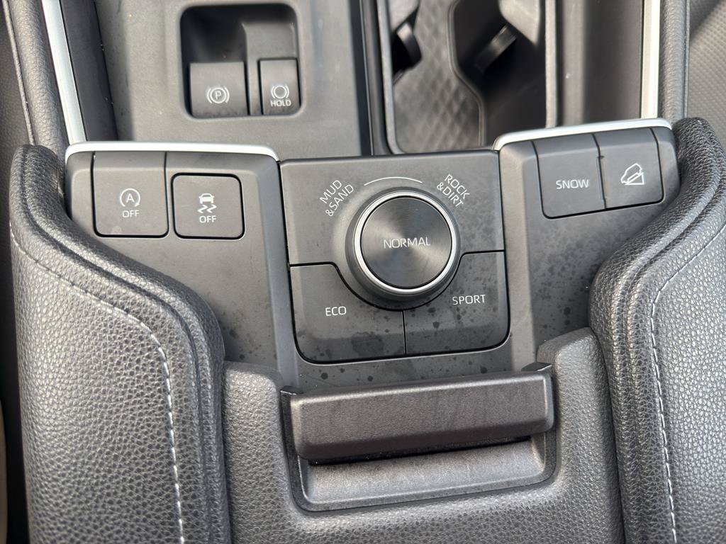 Used 2024 Toyota Grand Highlander AWD image 18